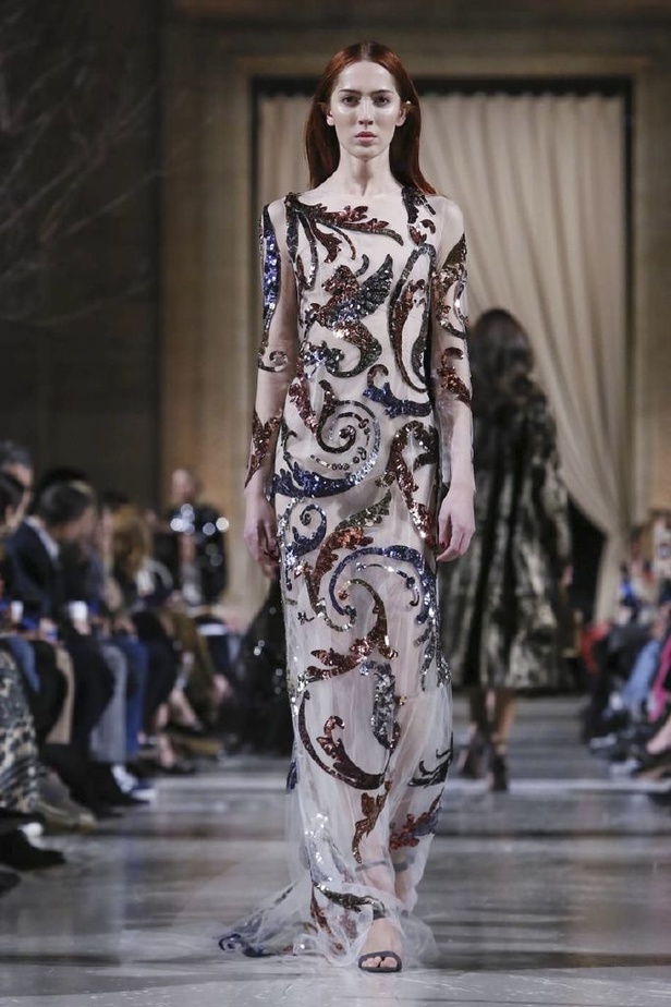 عرض أزياء اوسكار دي لارانتا لموسم خريف وشتاء 2018