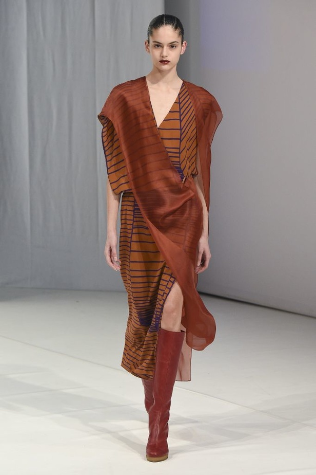 مجموعة Chalayan لخريف و شتاء 2018