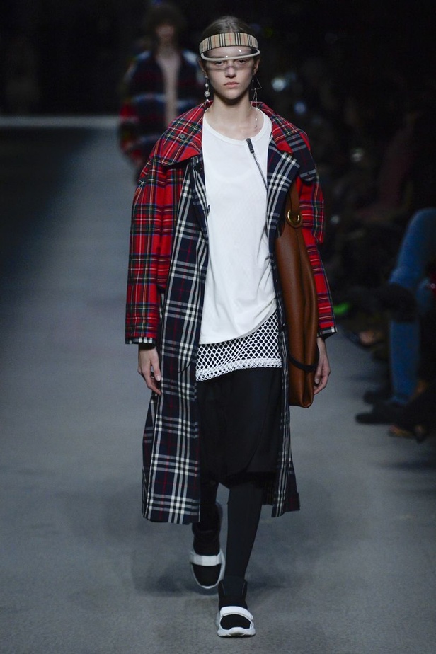 مجموعة بربري من أسبوع الموضة في لندن