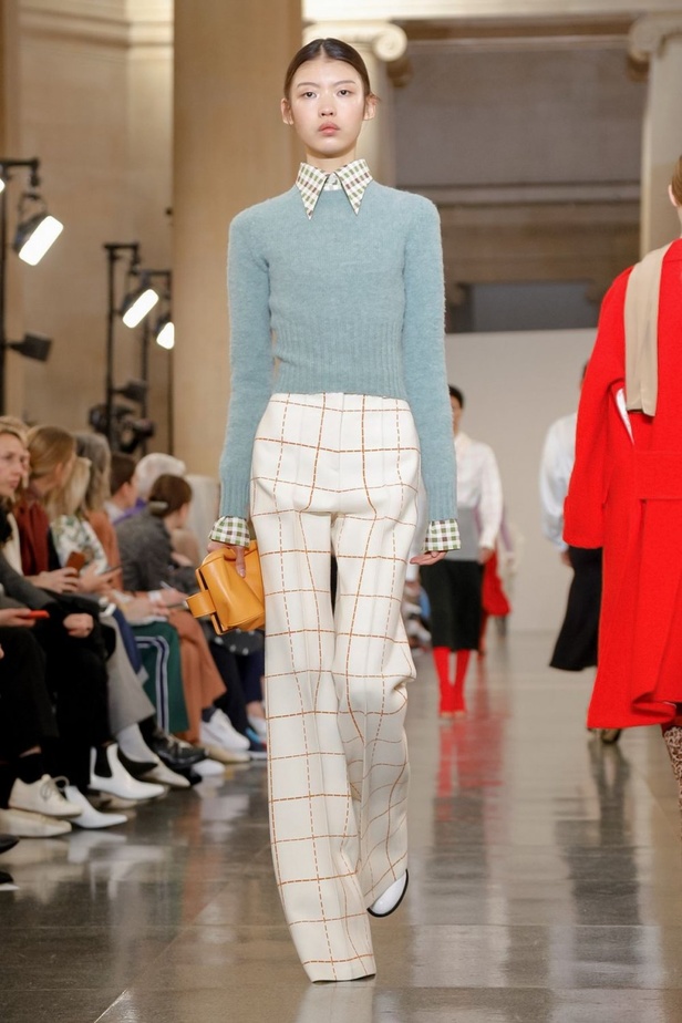 مجموعة فيكتوريا بيكهام لموسم خريف وشتاء 2019-2020