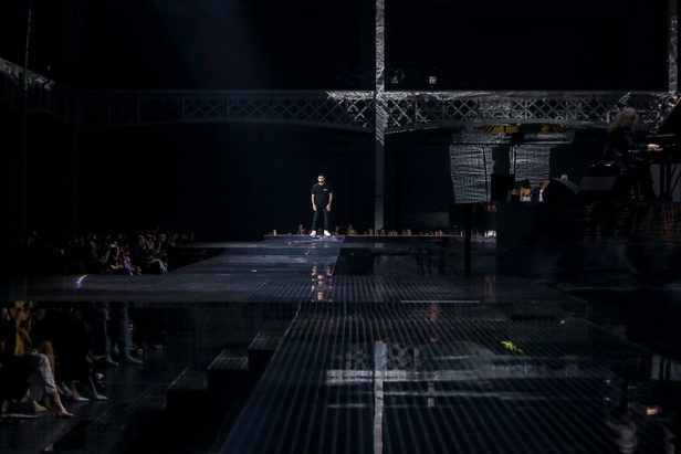 مجموعة بربري لخريف وشتاء 2020-2021 من اسبوع الموضة في لندن