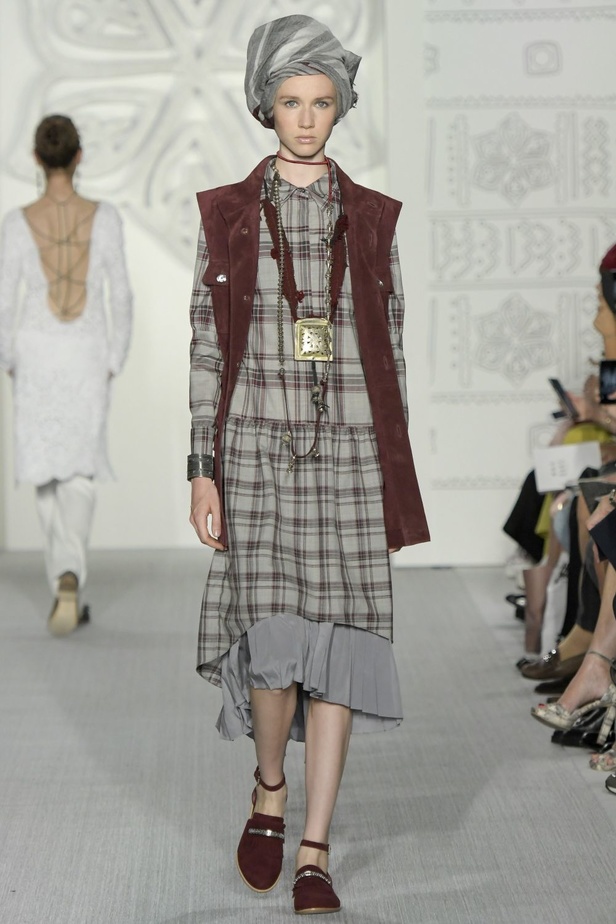 مجموعة Daks لربيع وصيف 2017