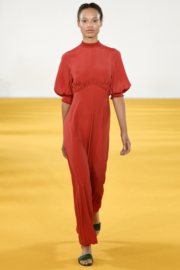 مجموعة Emilia Wickstead لربيع وصيف 2017