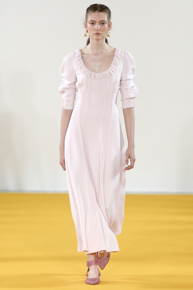 مجموعة Emilia Wickstead لربيع وصيف 2017