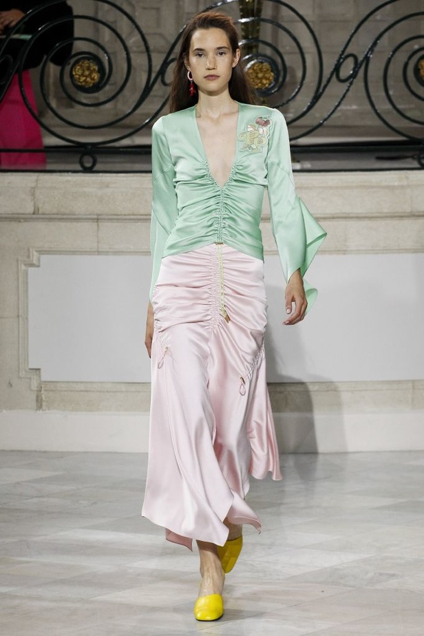 مجموعة بيتر بيلوتو لربيع و صيف 2018