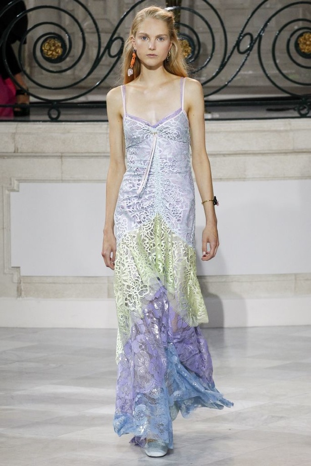 مجموعة بيتر بيلوتو لربيع و صيف 2018