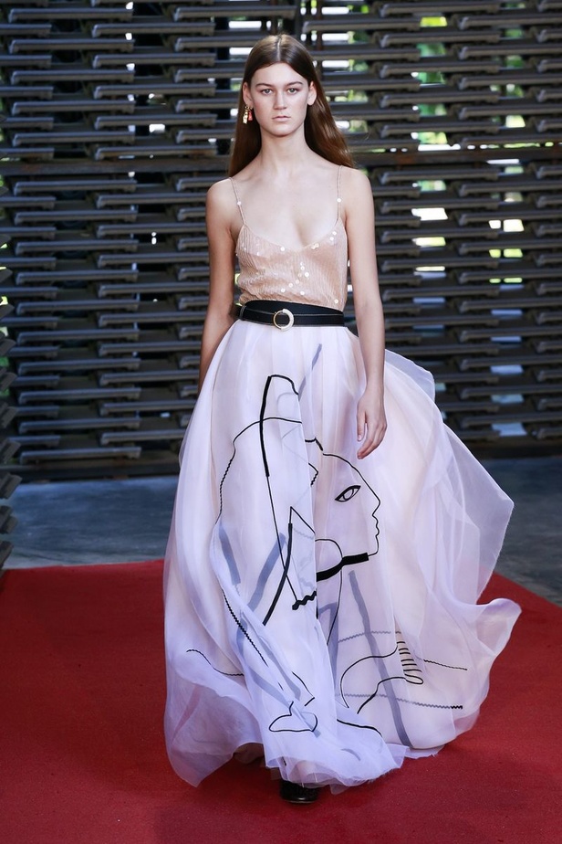 مجموعة روكساندا لموسم ربيع وصيف 2019