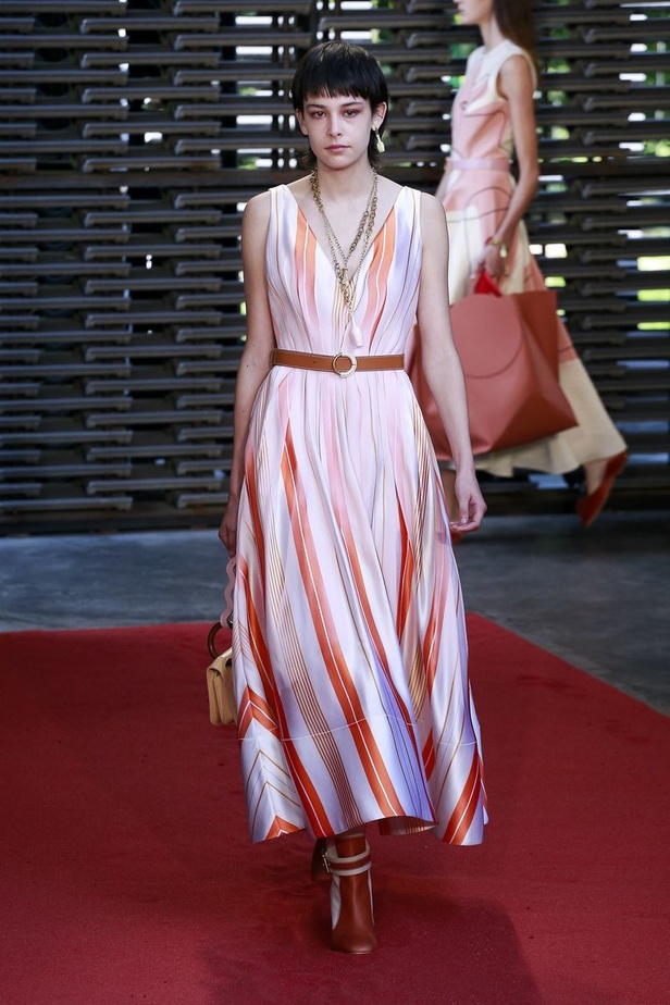 مجموعة روكساندا لموسم ربيع وصيف 2019