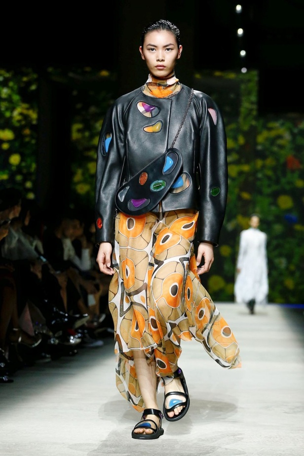 اسبوع الموضة في لندن 2019 أزياء CHRISTOPHER KANE الفاخرة لربيع وصيف 2020