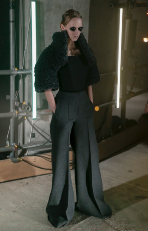 عرض أزياء المصمم Gareth Pugh لخريف وشتاء 2017