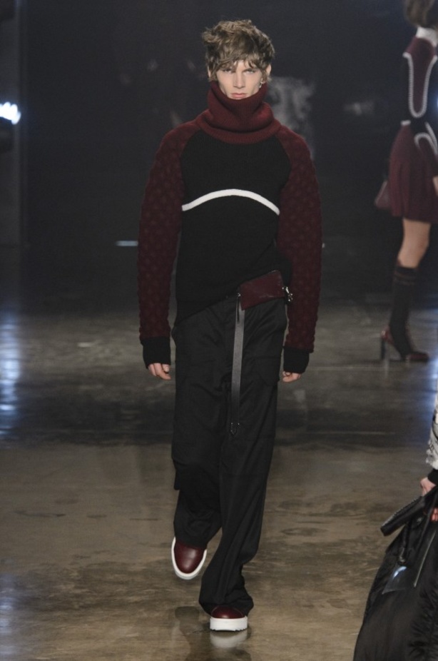 مجموعة Versus Versace للألبسة الجاهزة لخريف و شتاء 2017