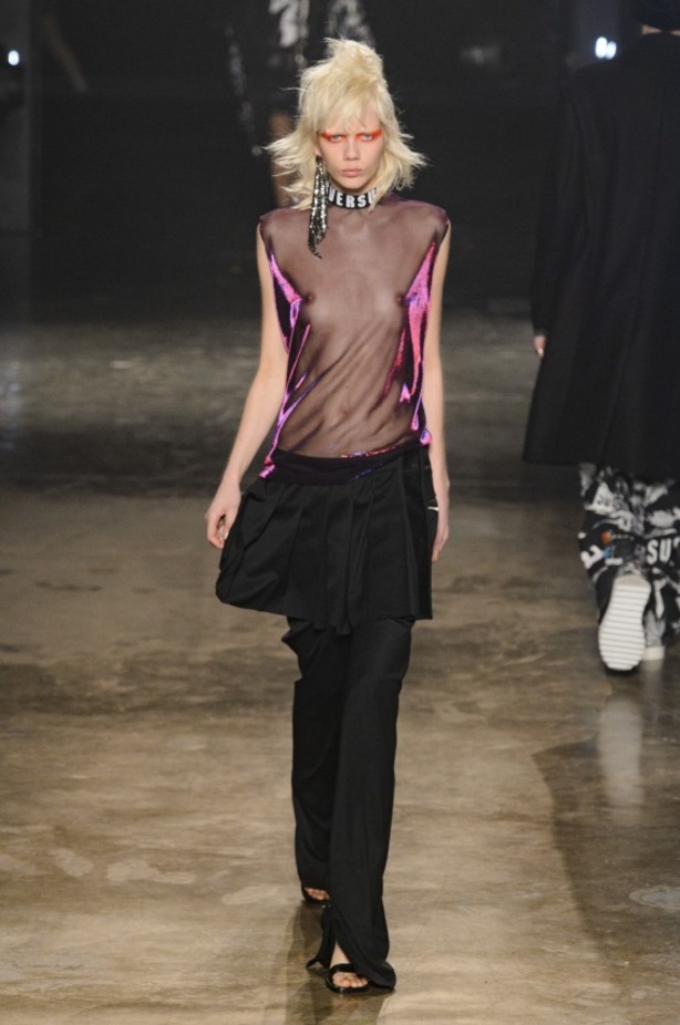 مجموعة Versus Versace للألبسة الجاهزة لخريف و شتاء 2017