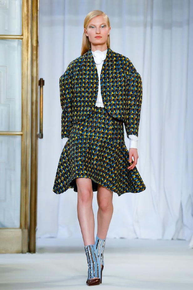 عرض ازياء ديلبوزو لموسم خريف وشتاء 2018