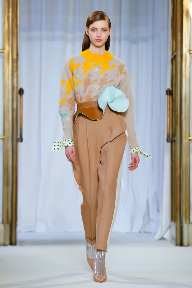 عرض ازياء ديلبوزو لموسم خريف وشتاء 2018