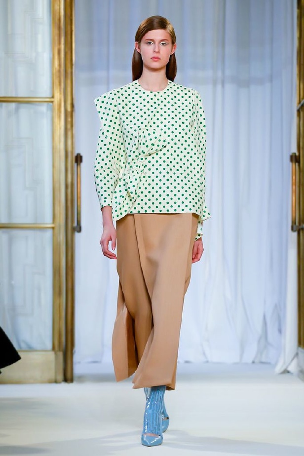 عرض ازياء ديلبوزو لموسم خريف وشتاء 2018