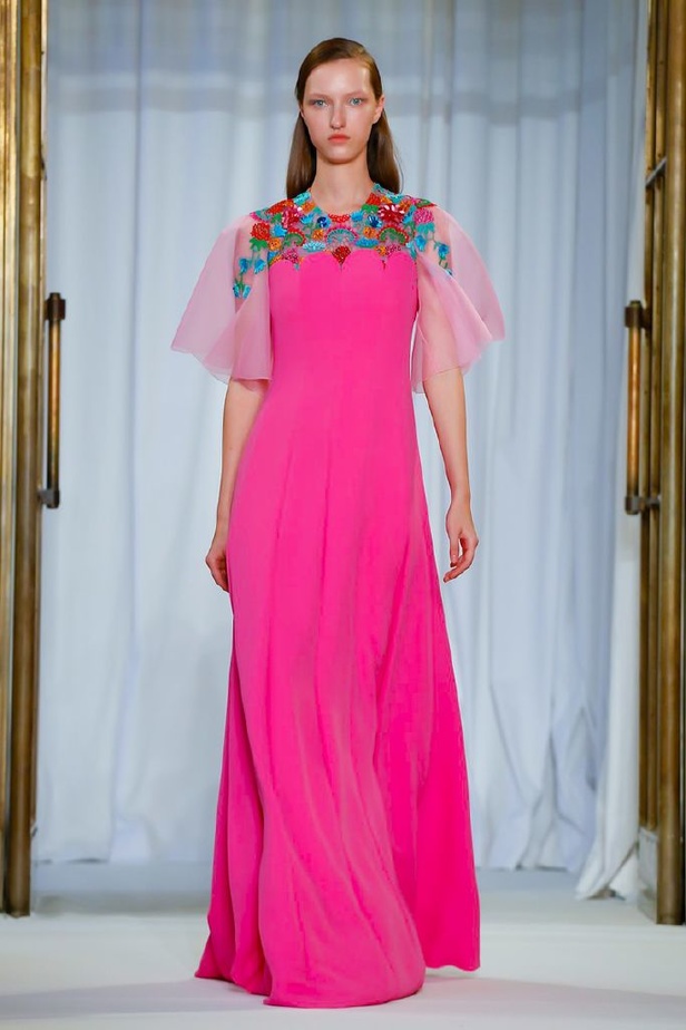 عرض ازياء ديلبوزو لموسم خريف وشتاء 2018