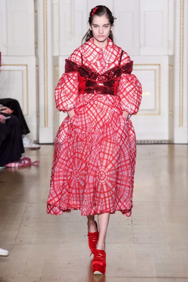 مجموعة  Simone Rocha لخريف 2019