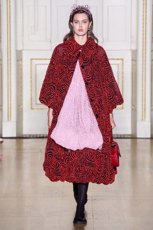 مجموعة  Simone Rocha لخريف 2019