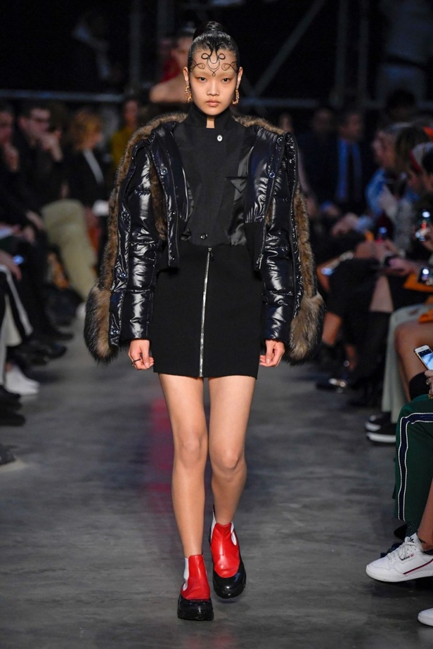 مجموعة Burberry  للألبسة الجاهزة لخريف و شتاء 2019