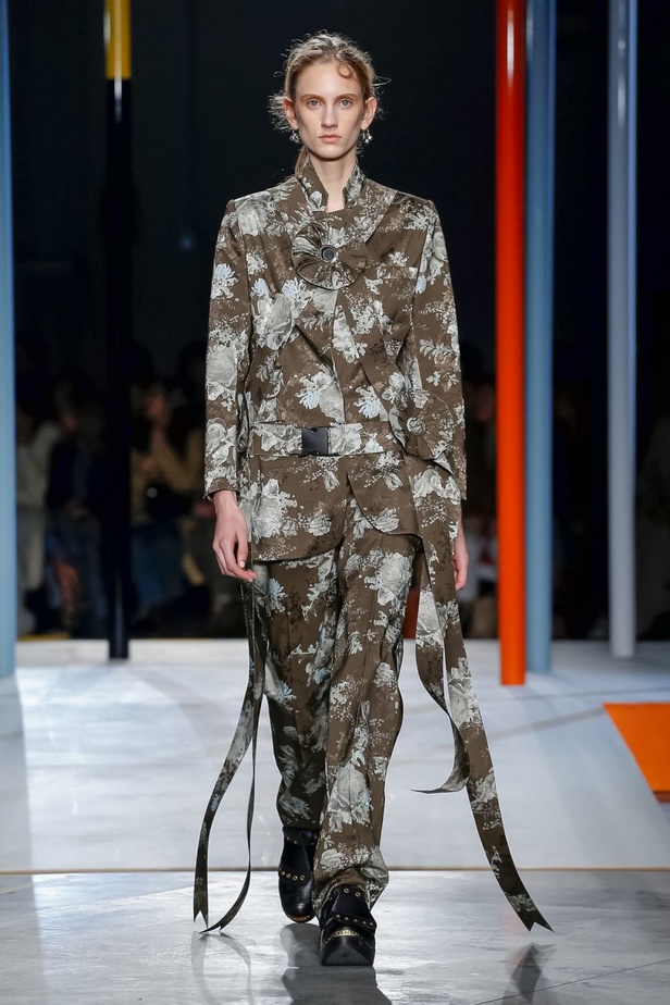 مجموعة Preen By Thornton Bregazzi للألبسة الجاهزة لخريف و شتاء 2019