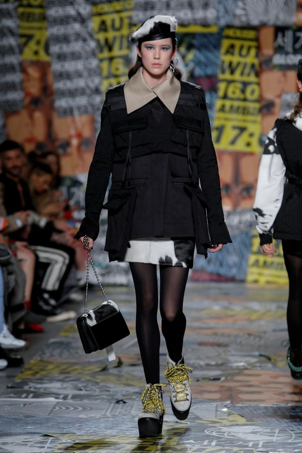 عرض أزياء هاوس أوف هولاند لخريف وشتاء 2019‏