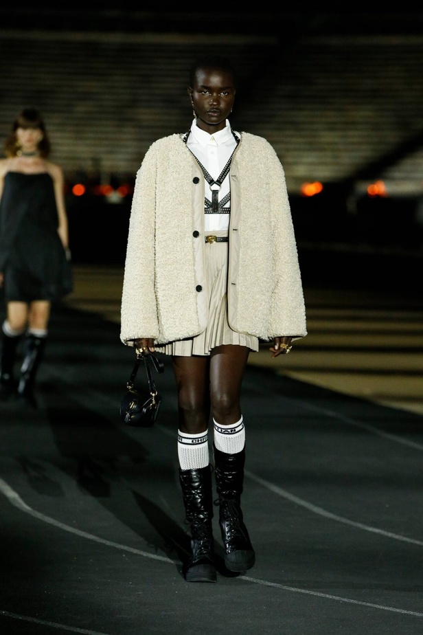 صور حصرية لـ"هي" من عرض أزياء مجموعة ديور كروز Dior Cruise 2022