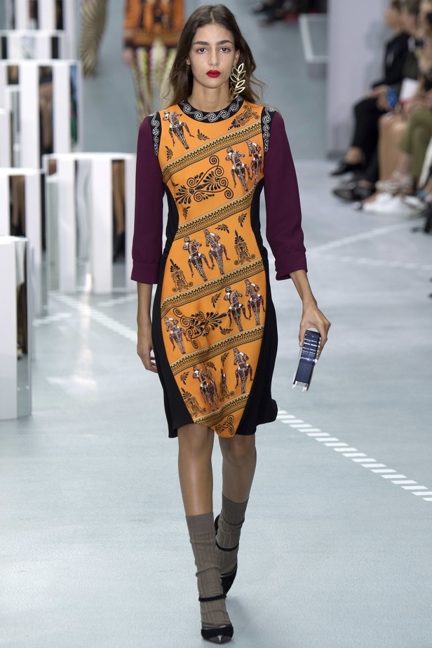 مجموعة Mary Katrantzou  لربيع وصيف 2017