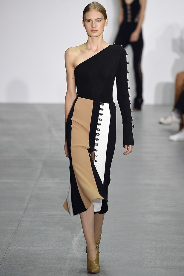 مجموعة David Koma لربيع وصيف 2017