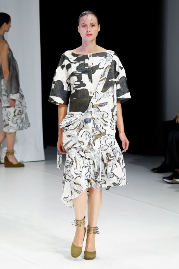 مجموعة Chalayan للألبسة الجاهزة لربيع 2019