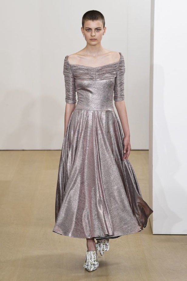 مجموعة Emilia Wickstead للألبسة الجاهزة لربيع 2019