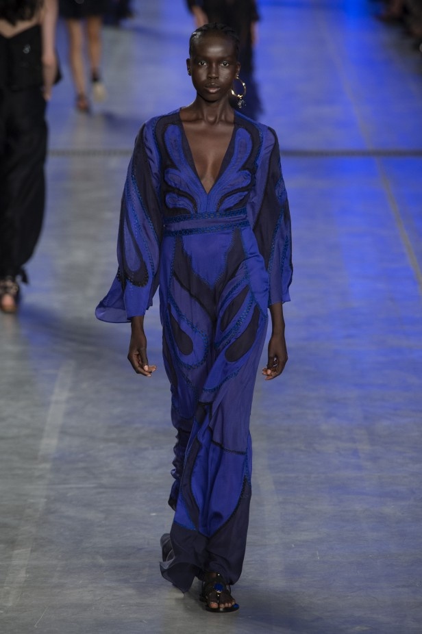 اسبوع الموضة في ميلان 2019 أزياء ALBERTA FERRETTI الفاخرة لربيع وصيف 2020