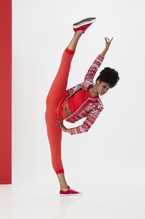 عرض ازياء ALICE AND OLIVIA BY STACEY BENDET في نيويورك لموسم ربيع وصيف 2021