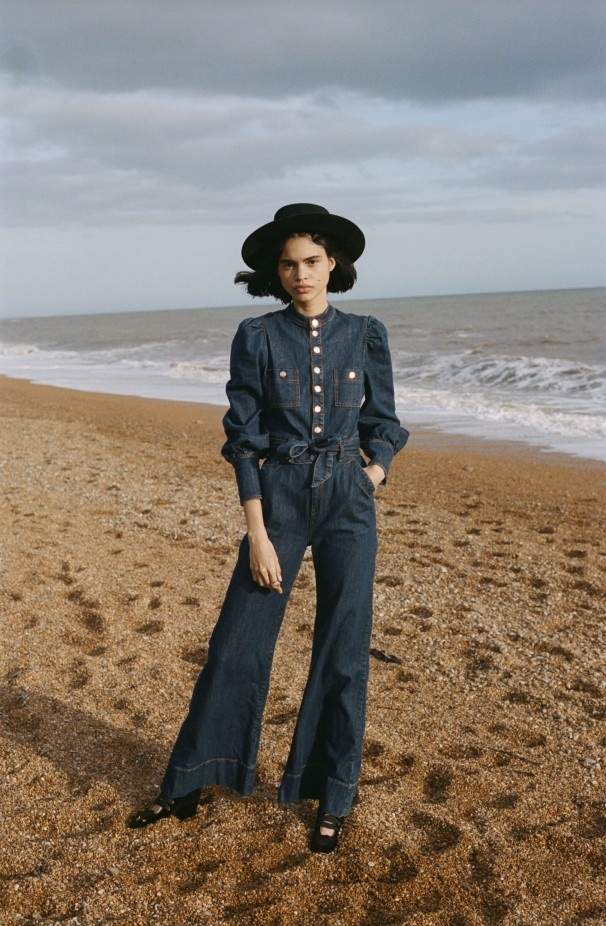 عرض ازياء تمبرلي لندن Temperley London لربيع وصيف 2021 من اسبوع الموضة في لندن