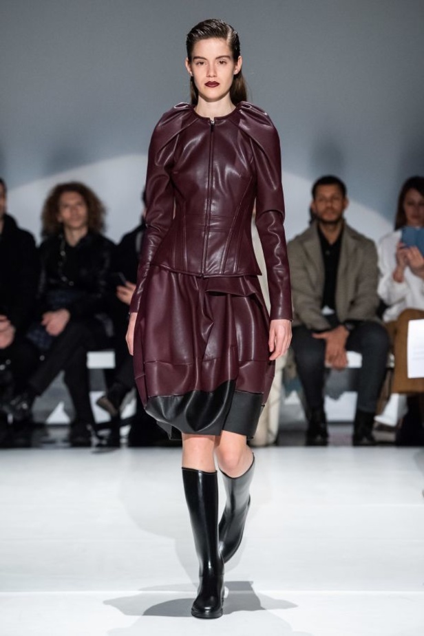 مجموعة Chalayan  للألبسة الجاهزة لخريف 2019