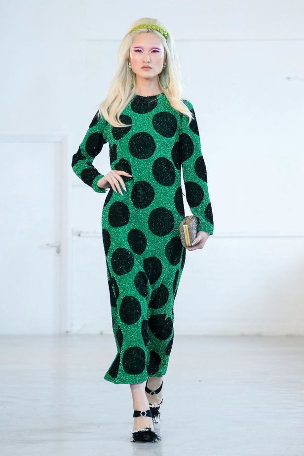 ازياء ASHISH الجاهزة من اسبوع الموضة في لندن لخريف وشتاء2020-2021