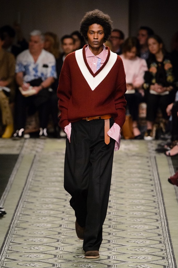 مجموعة “بربري” لموسم خريف وشتاء 2016-2017 من منصة العرض الى الاسواق فورا