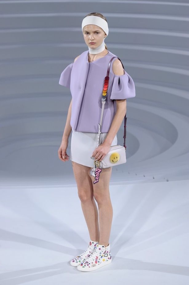 مجموعة Anya Hindmarch لربيع وصيف 2017