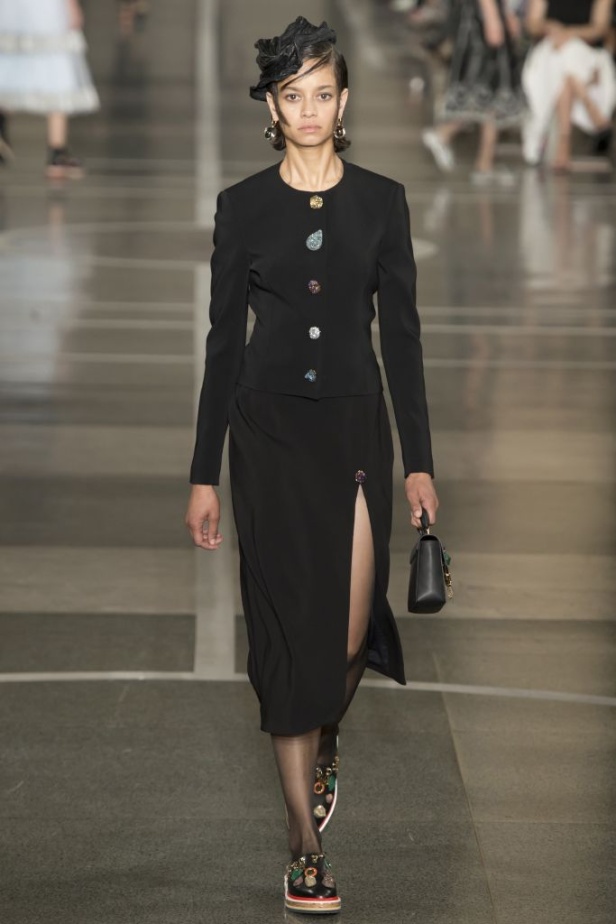 مجموعة Christopher Kane لربيع وصيف 2017