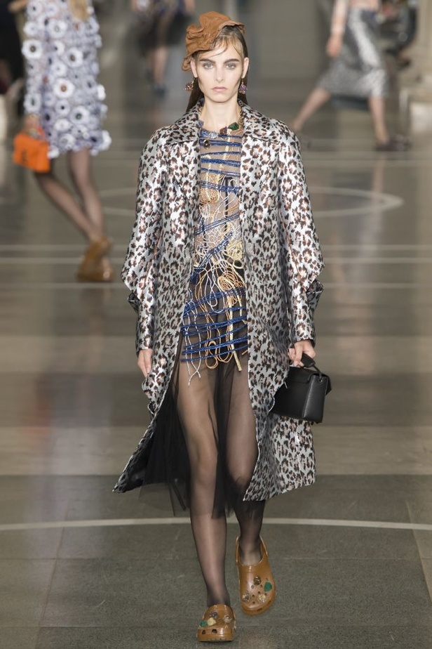 مجموعة Christopher Kane لربيع وصيف 2017