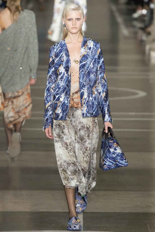 مجموعة Christopher Kane لربيع وصيف 2017