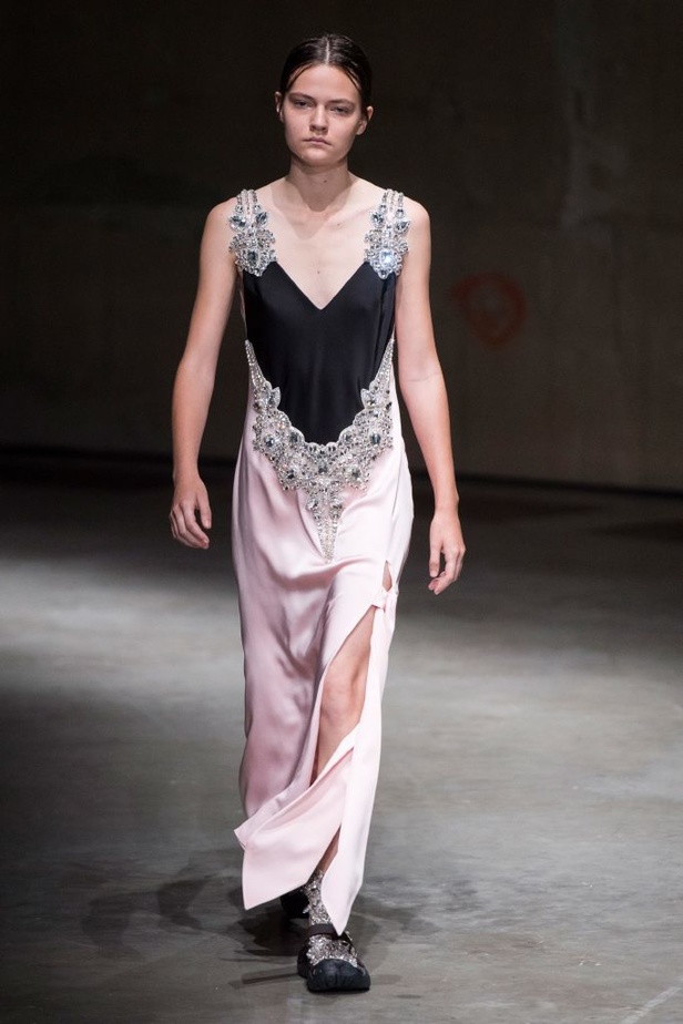 مجموعة كريستوفر كاين لربيع و صيف 2018