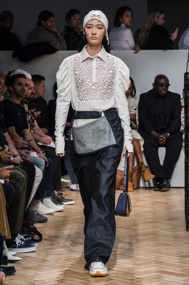 مجموعة جاي دبليو اندرسون لموسم ربيع وصيف 2019