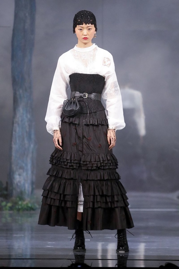 مجموعة الألبسة الراقية من ULYANA SERGEENKO لربيع 2019