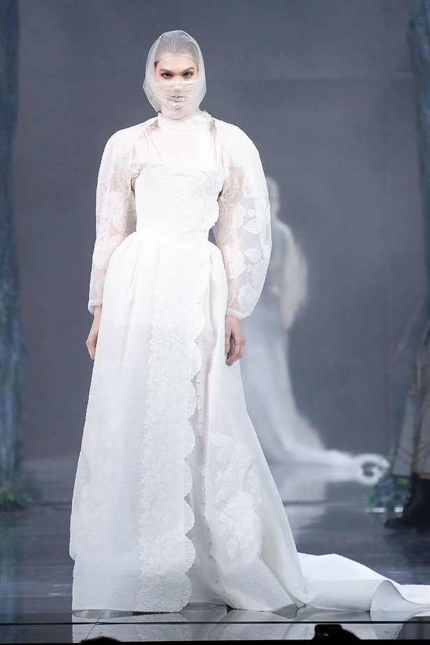 مجموعة الألبسة الراقية من ULYANA SERGEENKO لربيع 2019