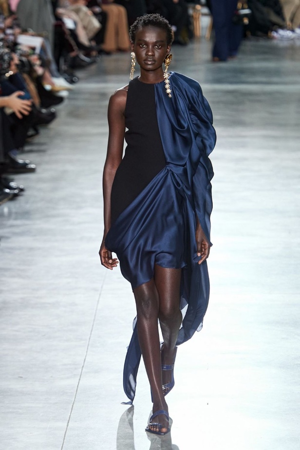 عرض ازياء سكياباريلي haute couture ربيع وصيف 2020 