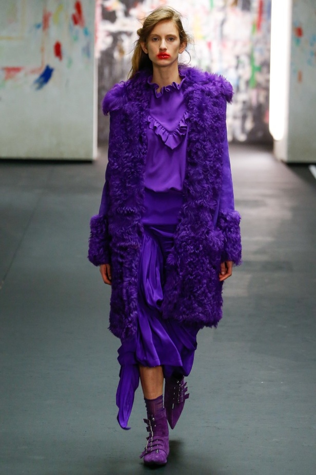 عرض أزياء برين لموسم خريف وشتاء 2017