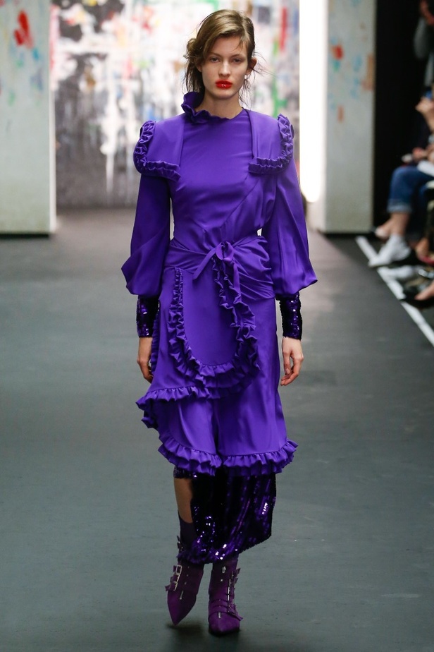 عرض أزياء برين لموسم خريف وشتاء 2017