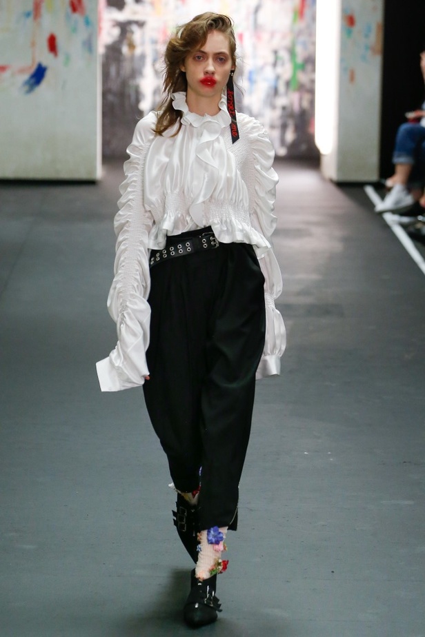 عرض أزياء برين لموسم خريف وشتاء 2017