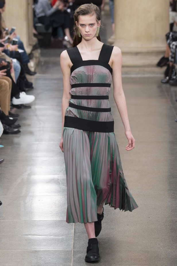 مجموعة كريستوفر كاين للألبسة الجاهزة لخريف و شتاء 2017