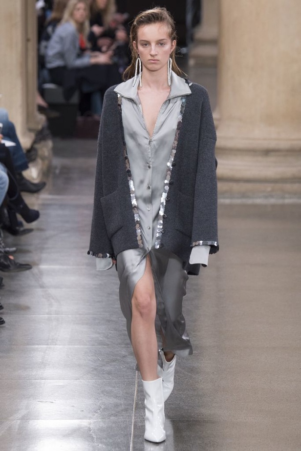 مجموعة كريستوفر كاين للألبسة الجاهزة لخريف و شتاء 2017